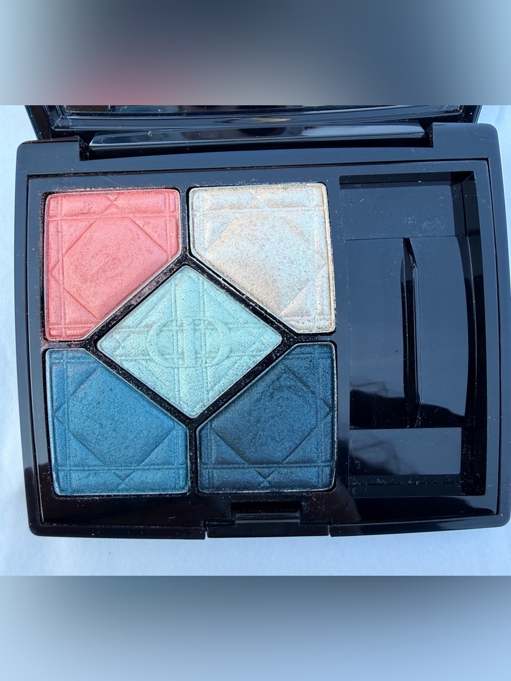 Used Dior 5 COULEURS EYESHADOW PALETTE Color: 357 ELECTRIFY